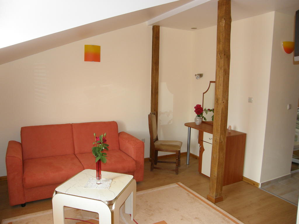 Emona Guest House Nessebar Chambre photo